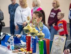 Сотрудники администрации Благовещенска, городской прокуратуры и депутаты сыграли в волейбол
