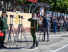 Благовещенские курсанты приняли воинскую присягу на плацу ДВОКУ