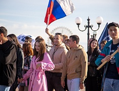  В Благовещенске прошел общегородской «Парад студенчества»