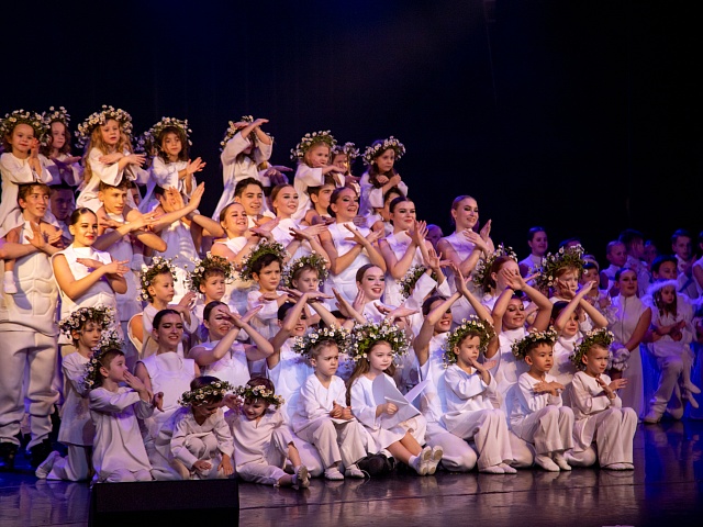 «Ровесники» выступили на сцене ЦЭВД