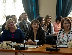 В Благовещенске чествовали муниципальных служащих