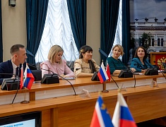 Виктория Хопатько встретилась с педагогами Благовещенска, участниками Всероссийского Форума классных руководителей