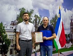 Накануне Дня работника торговли в Благовещенске чествовали руководителей, продавцов, менеджеров и официантов