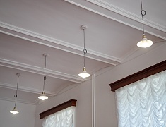 В Алексеевской гимназии вернули исторический облик холлу и кабинету биологии