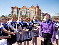 Посвящение школьников Благовещенска в «Орлята России» 