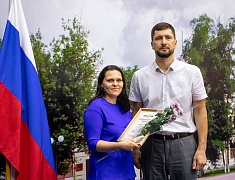 Накануне Дня работника торговли в Благовещенске чествовали руководителей, продавцов, менеджеров и официантов