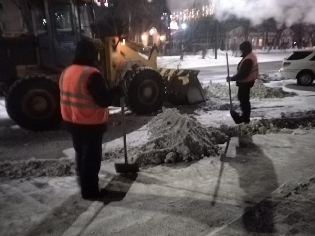 Подъезды к детским садам и школе стали комфортнее