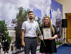 Накануне Дня работника торговли в Благовещенске чествовали руководителей, продавцов, менеджеров и официантов