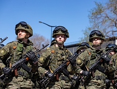 Торжественное прохождение войск Благовещенского гарнизона