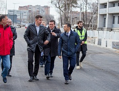 Мэр Благовещенска Олег Имамеев провел рабочее совещание по строительству участка Конной от новой набережной до Пушкина