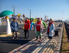 В «Лесном лагере» побывали представители муниципального предприятия, обслуживающего площадку, управления ЖКХ и народного фронта