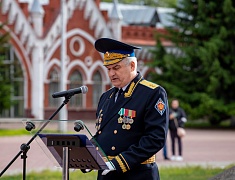 В Благовещенске празднуют День пограничника