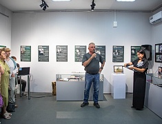В городском музее открылась историческая выставка с портретами великих людей