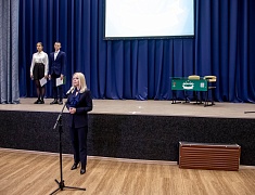 Парту Героя в память об участнике СВО открыли в школе №22 Благовещенска