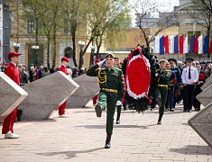Церемония возложения цветов, посвященная 79-летию Победы в Великой Отечественной войне
