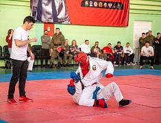 В стенах ДВОКУ прошёл чемпионат по армейскому рукопашному бою