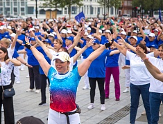 Порядка 350 благовещенцев вышли на общегородскую зарядку