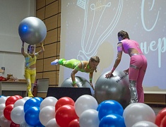 Мэр Благовещенска Олег Имамеев поздравил энергетиков с профессиональным праздником