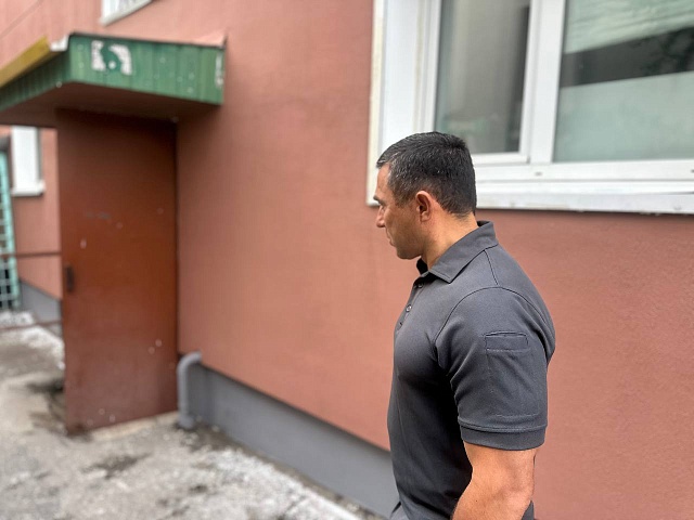 В Благовещенске завершили ремонт фасадов нескольких многоквартирных домов 