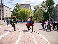 В день города прошли торжественные церемонии возложения цветов