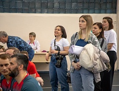 Сотрудники администрации Благовещенска, городской прокуратуры и депутаты сыграли в волейбол