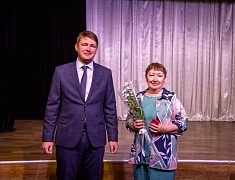 Знаки «50 лет Байкало-Амурской магистрали» вручили благовещенцам