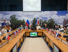 Подведение итогов конкурса детских рисунков "Я выбираю Амурское"