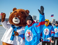 Соревнования по хоккею в рамках Международного российско-китайского фестиваля зимних видов спорта