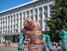 Флешмоб приуроченный к Международному Дню динозавров