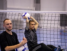 Благовещенские защитники Отечества осваивают волейбол