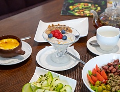 В рамках Всемирного дня здоровья предприятия общепита Благовещенска представили «полезное меню»