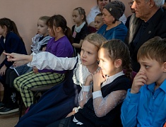 Юные благовещенцы смастерили кормушки для птиц 