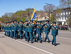 Торжественное прохождение войск Благовещенского гарнизона