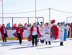 Яркий день спорта и традиций: в Благовещенске прошёл первый день ЗимФестАмур