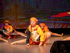  В Благовещенске прошел концерт ко Дню работников бытового обслуживания населения и жилищно-коммунального хозяйства