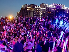 Со 169-летием Благовещенск поздравил Роман Голубев