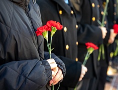 Мемориальную доску в память о герое СВО открыли в школе №10 Благовещенска