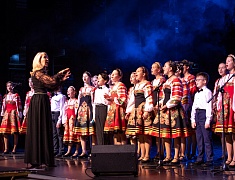 Елизавета Долженкова представила программу «Я люблю тебя, Россия»