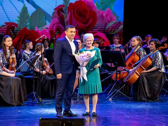 Благовещенская детская музыкальная школа отпраздновала 50-летие