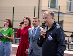 На базе стадиона гимназии №1 стартовали «Футбольные каникулы»