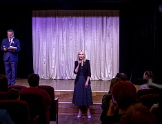 Знаки «50 лет Байкало-Амурской магистрали» вручили благовещенцам