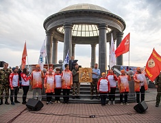 В Благовещенске встретили участников патриотического марафона-заплыва