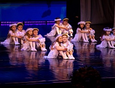 Концерт посвященный 8 Марта