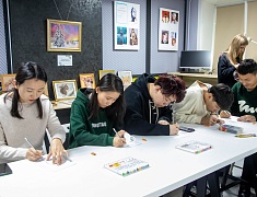 Китайским студентам в Благовещенске рассказали о русской культуре