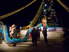 «Валенки-шоу» развернулось на главной площади Благовещенска 31 декабря