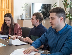 Члены жюри под председательством заммэра Виктории Хопатько подвели промежуточные итоги конкурса на лучшие эскизы 