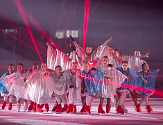 Ледовое шоу «Вальс Победы»