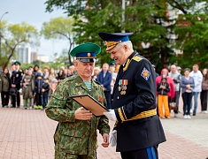 В Благовещенске празднуют День пограничника