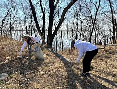 Общегородской субботник "Город берегу"