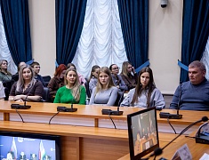 В Благовещенске школьникам рассказали о целевом обучении и приеме в медицинские вузы и колледжи